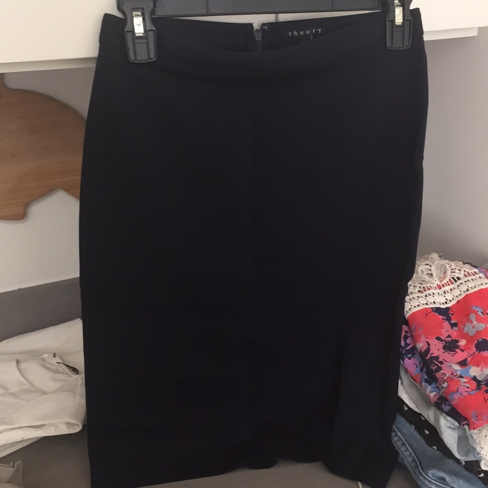 theory skirt for work